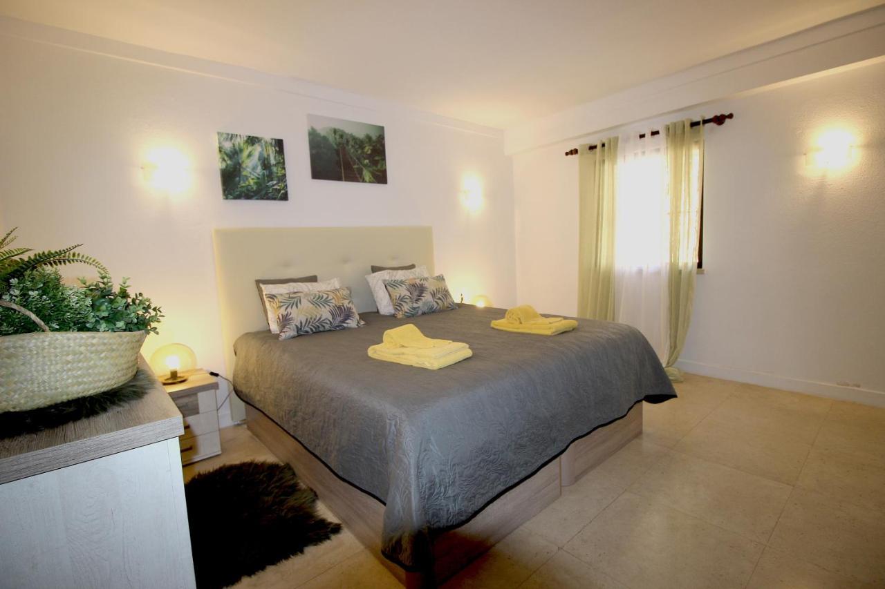 Magnifique Appartement Sur La Plage ... Albufeira Luaran gambar